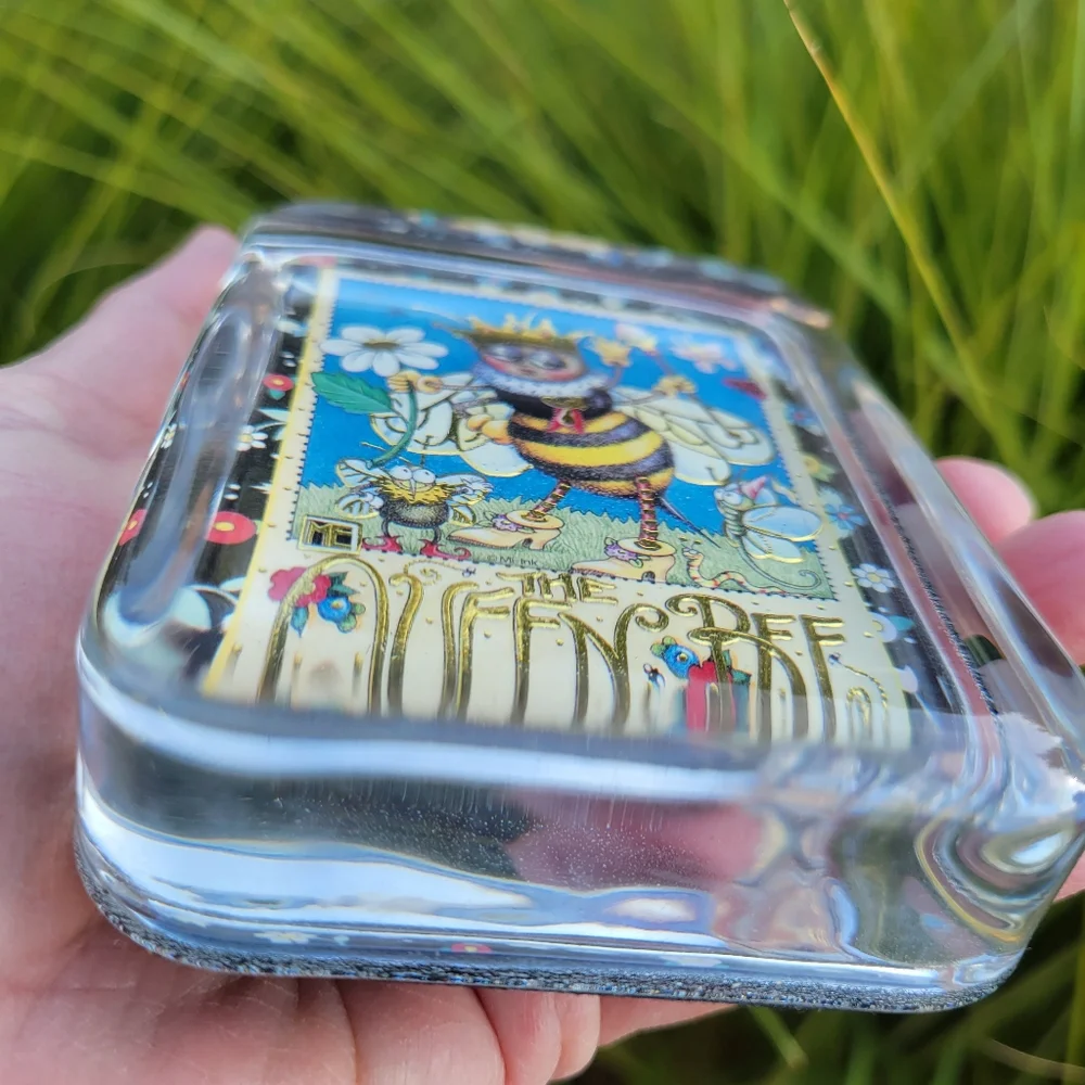 Mary Engelbreit Queen Bee Paperweight ~Whimsical & Fun! ~ Metallic Accent ~ Cute